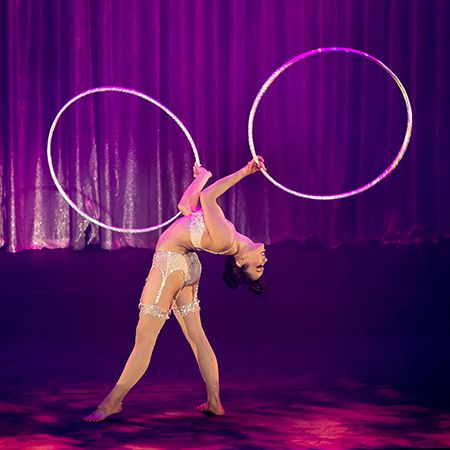 Hula Hoops Cirque 