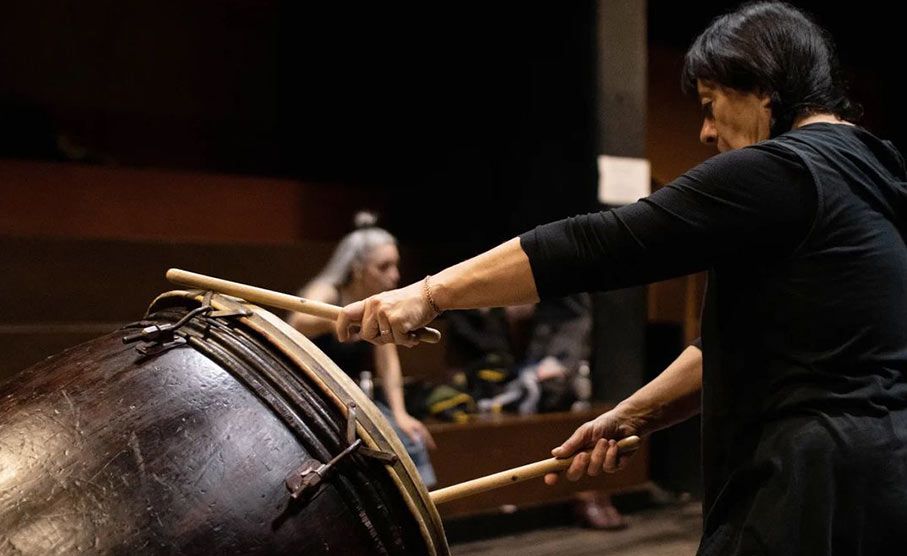 Book Female Taiko Drummers Rome | Scarlett Entertainment