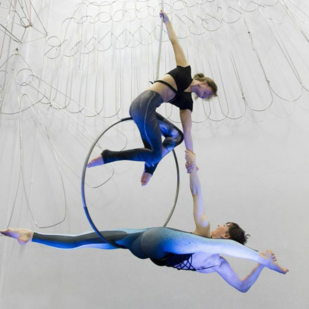 Artiste de cirque de variété féminine