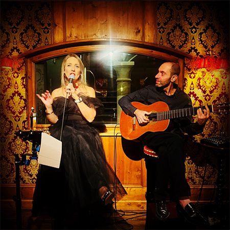 Covers Singer & Guitarist Italy