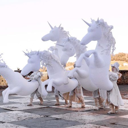 Licornes dansantes