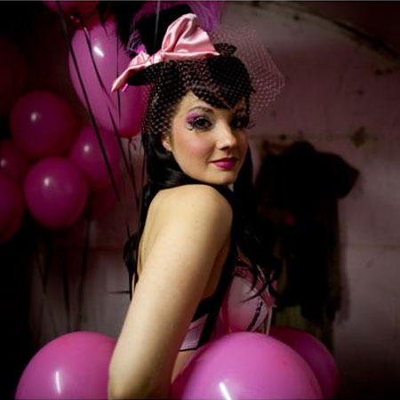 Burlesque Kabarett: Kirsche D