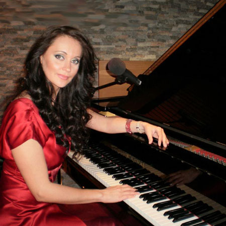 Pianista femenina Grecia