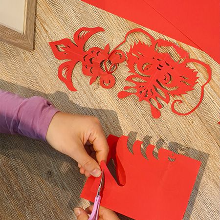 Hire Chinese Paper Cutting Artist | Scarlett Entertainment