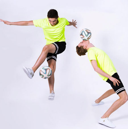 Football Freestyler Brothers