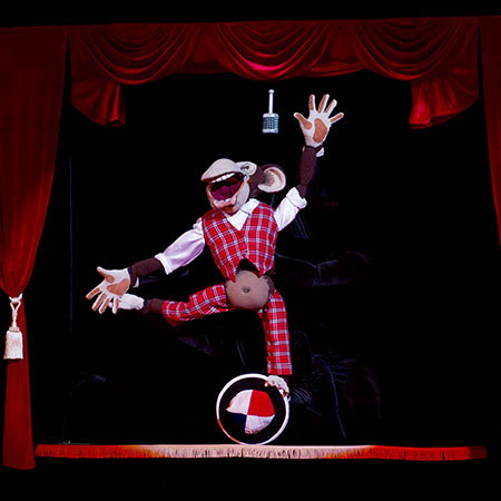 Lebendige Puppenshow