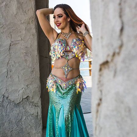 Dubai Belly Dance Performer