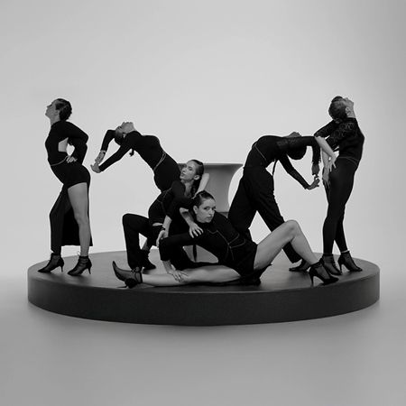 Bonebreaking & Heels Dance Act