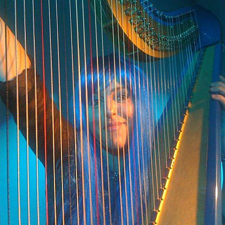 Harpist: Paris