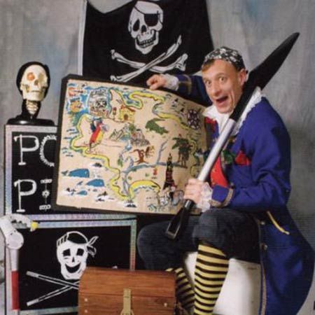 Children’s Pirate Entertainer