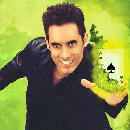 Illusionist Michael Grandinetti