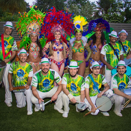 Danseurs et Percussions Latines