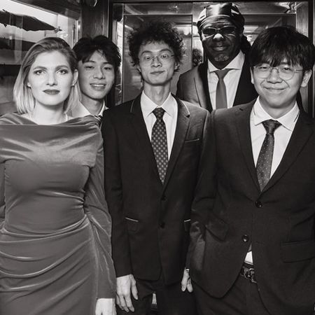 <span>Hong Kong Cover Band</span>