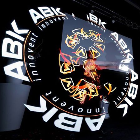 Amsterdam LED Poi Tänzer