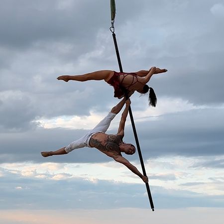 Circo Aereo Duo & Solista