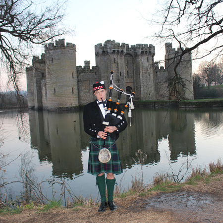 Scottish Bagpiper