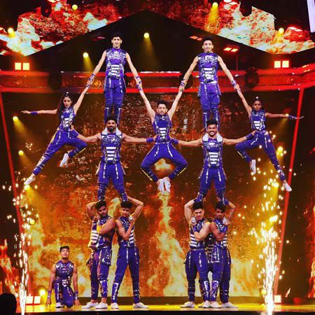 Indische Akrobatikgruppe