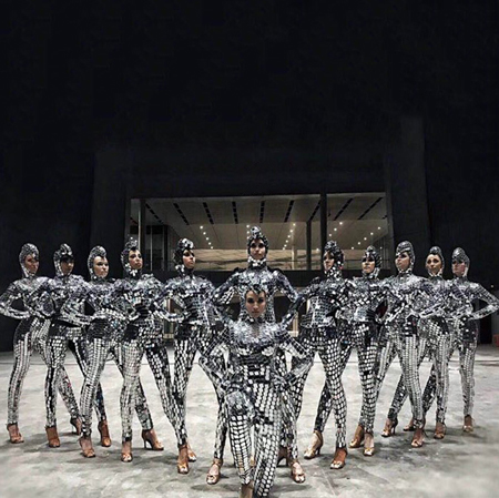 Guangzhou Mirror Dancers