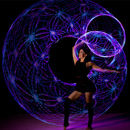 LED Hula Hoop Act Leipzig