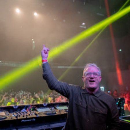 Professional DJ Chris