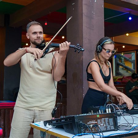 DJ & Violin Duo Dubai
