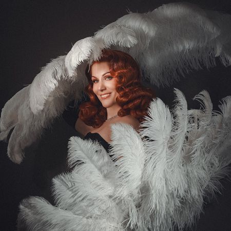London Burlesque Artist