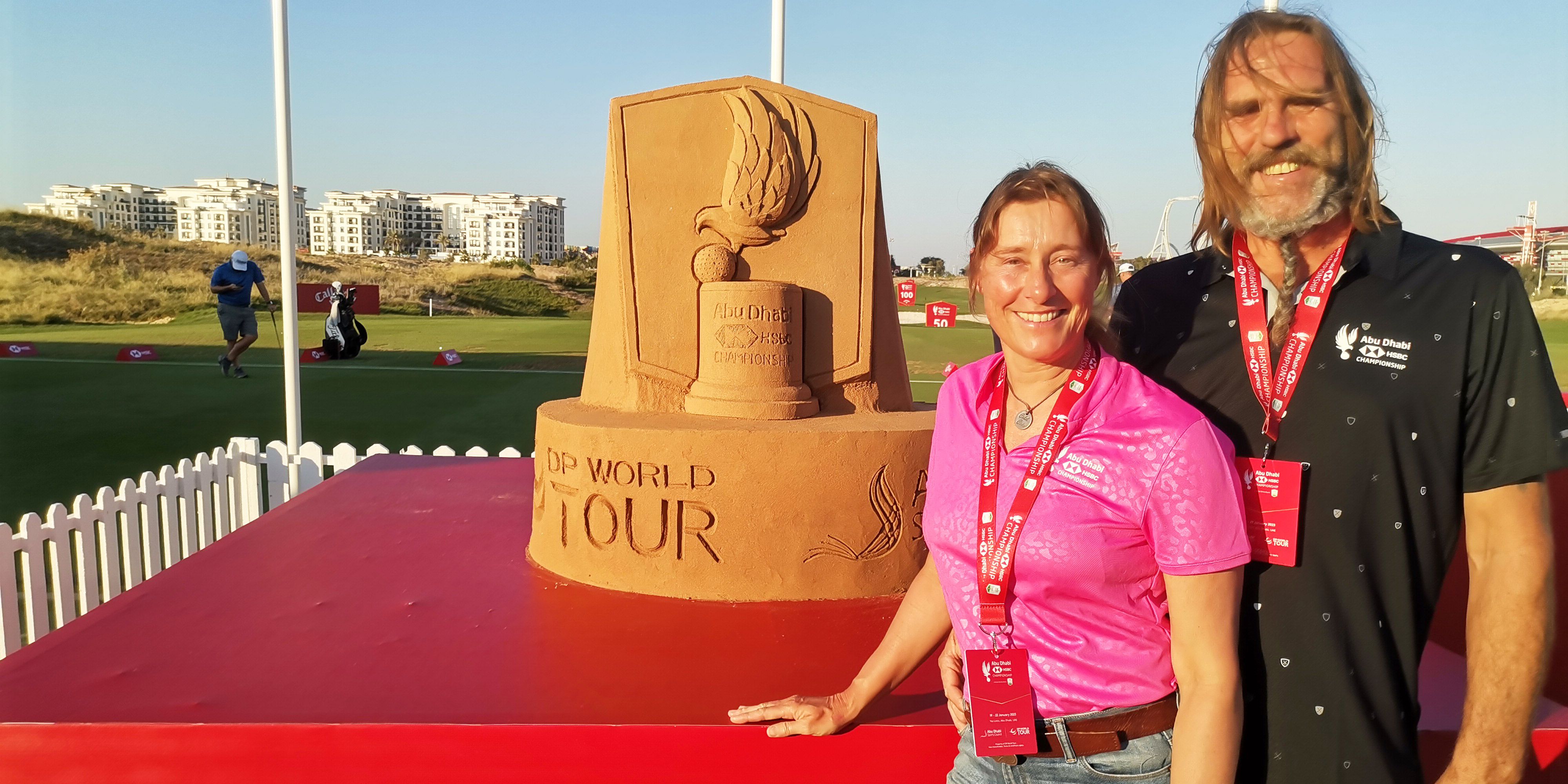Sand Artists Sculpt Falcon Golf Trophy for Abu Dhabi World Championship