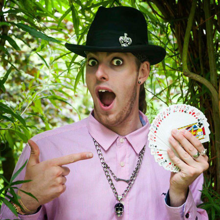 Magician Chris