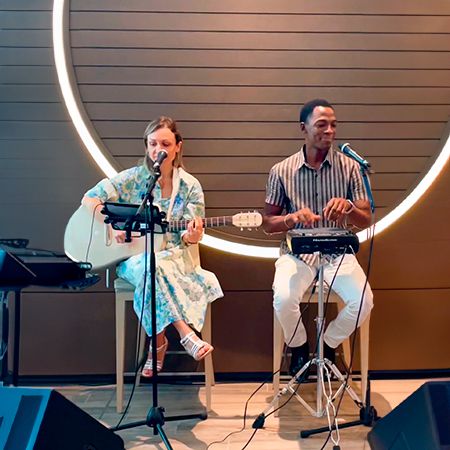 Cover duo évent multilingues