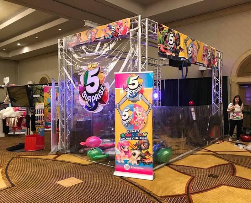 Hire Giant Human Claw Machine - Interactive Event Entertainment Texas | USA