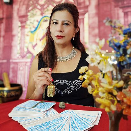 UK Tarot Card Reader