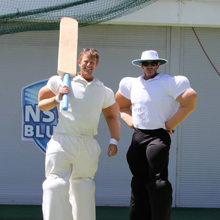 Stelzenläufer im Cricket-Thema