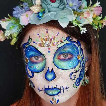 Pintor de caras y maquillador