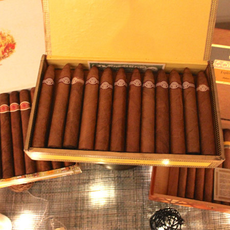 Cigar props -  Italia