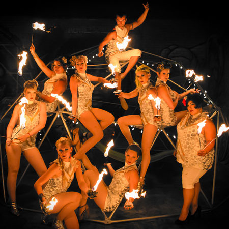 Troupe de Feu Enchantée
