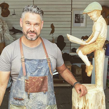 Live Chainsaw Carving
