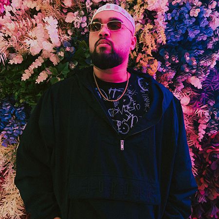 Männlicher Rap-Künstler VAE