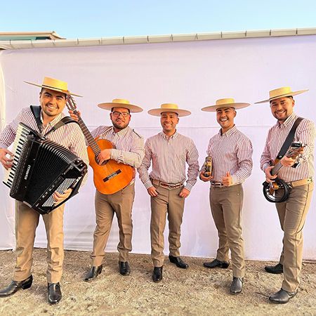 Groupe folklorique traditionnel du Chili