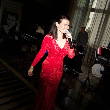 Cantante de jazz femenina profesional