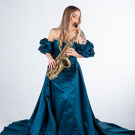 < h1 >Sassofonista Femminile Doha< /h1 >