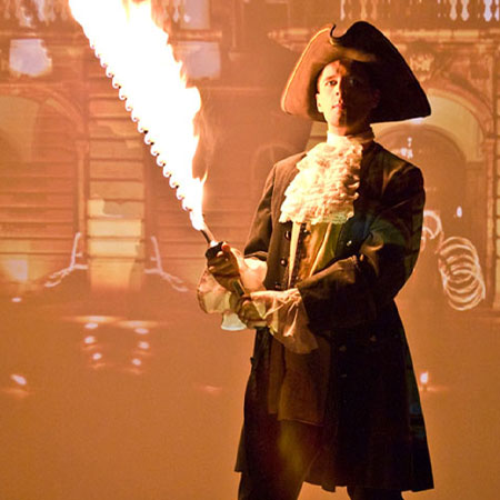 Bezaubernde Feuertanzshow