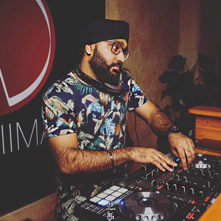 Dubai Punjabi and Bollywood DJ