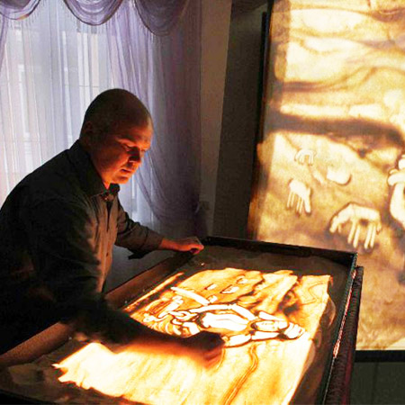 Sand Artist Oleg