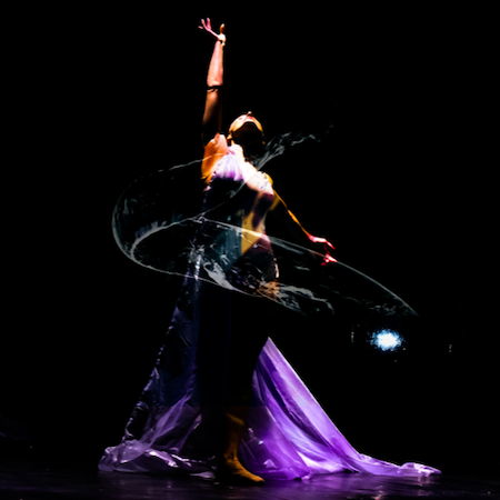 Videomapped Hologram Dance Show