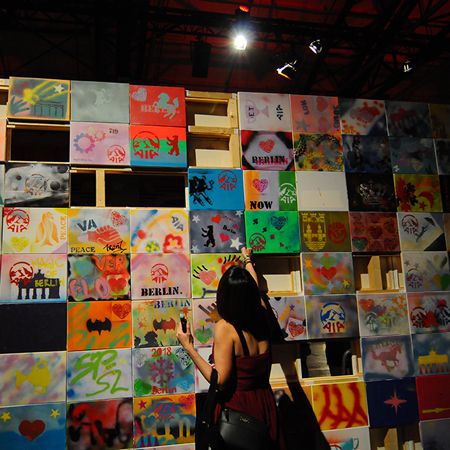 Team Picture Wall Paintings