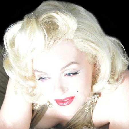 Marilyn Monroe Lookalike Holly