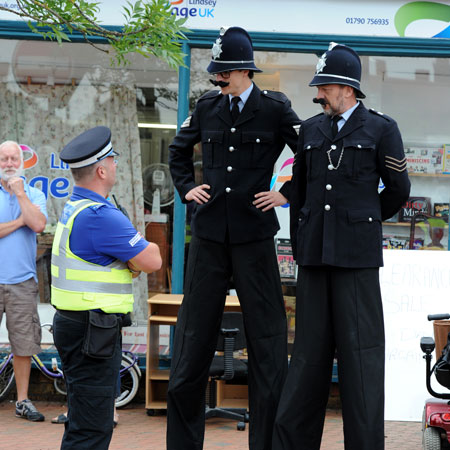 Atto di Passeggiata dei Poliziotti Britannici