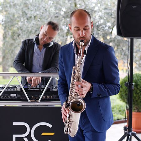 Saxophonist & DJ Tuscany