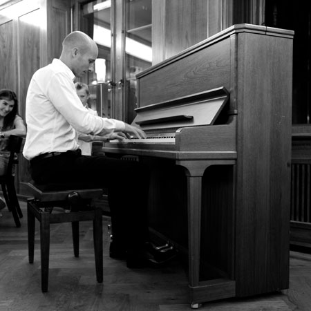 Male Pianist Switzerland