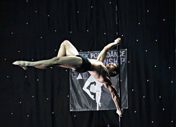 Hire Male Pole Dancer & Acrobat - Acrobatic Pole Dance